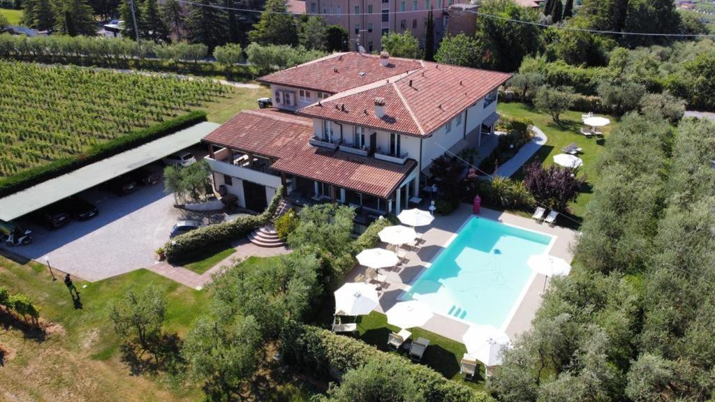 Agriturismo La Rocca Bardolino Buitenkant foto