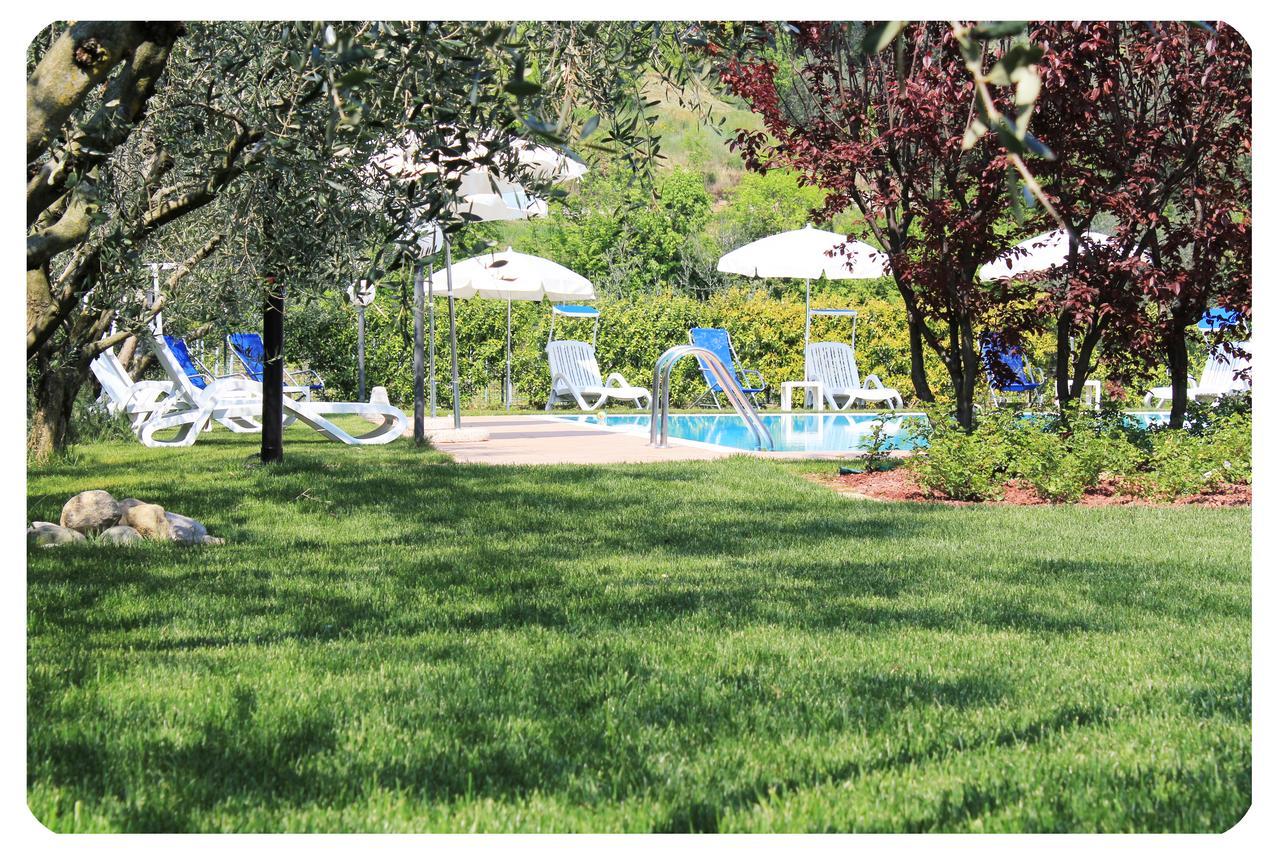 Agriturismo La Rocca Bardolino Buitenkant foto